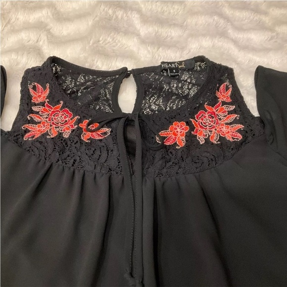 Heart Soul Women’s Cold Shoulder Layered Shift Dress Size Small - Picture 4 of 13